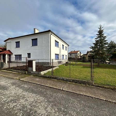 Apartman Pohoda Vsemyslice Bagian luar foto