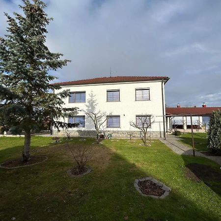 Apartman Pohoda Vsemyslice Bagian luar foto