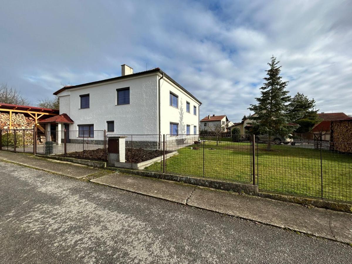Apartman Pohoda Vsemyslice Bagian luar foto
